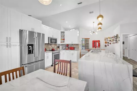 17921 NW 9th Ct, Pembroke Pines, FL 33029