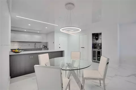 2500 Parkview Dr #1112, Hallandale Beach, FL 33009