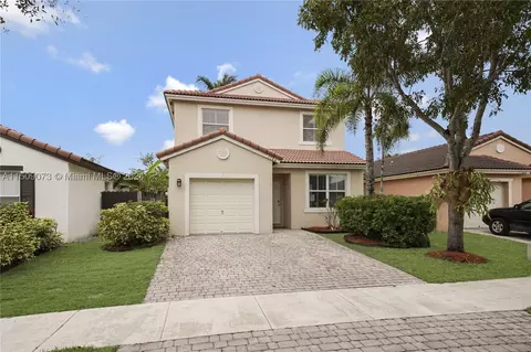 1180 SE 19th Ave, Homestead, FL 33035