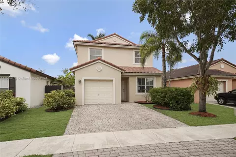 1180 SE 19th Ave, Homestead, FL 33035