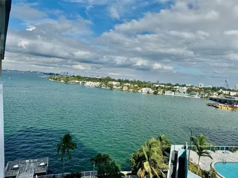 1865 79th St Cswy #9E, North Bay Village, FL 33141