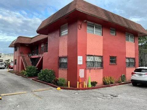 735 NW 13 Ave #2, Miami, FL 33125