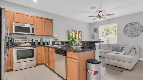 1206 SW 147th Ter, Pembroke Pines, FL 33027