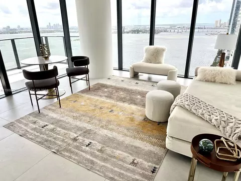 3131 NE 7th Ave #3401, Miami, FL 33137