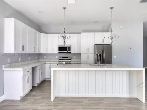 1508 E River Dr, Margate, FL 33063 photo 8