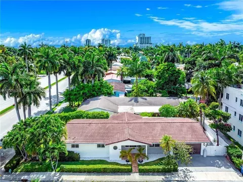 1301 Hollywood Blvd, Hollywood, FL 33019