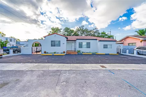 300 NW 45th Ave, Miami, FL 33126