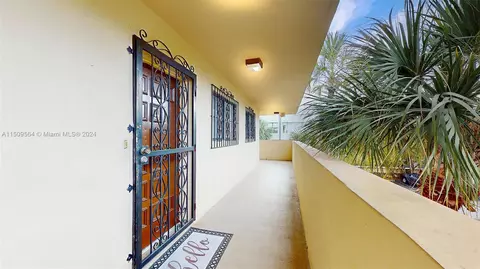 8415 SW 107th Ave #350W, Miami, FL 33173
