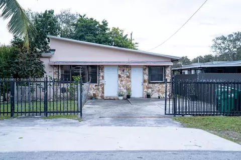 2270 NW 171st Ter, Miami Gardens, FL 33056