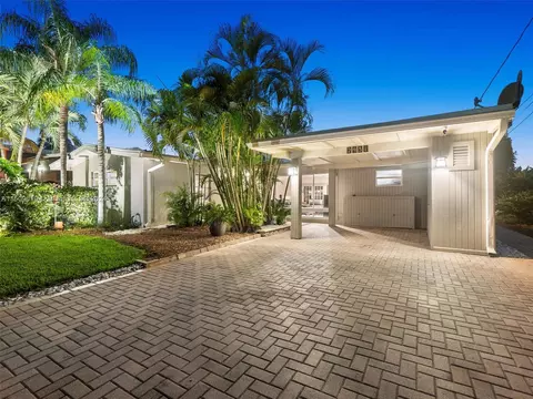 2431 Key Largo Ln, Fort Lauderdale, FL 33312