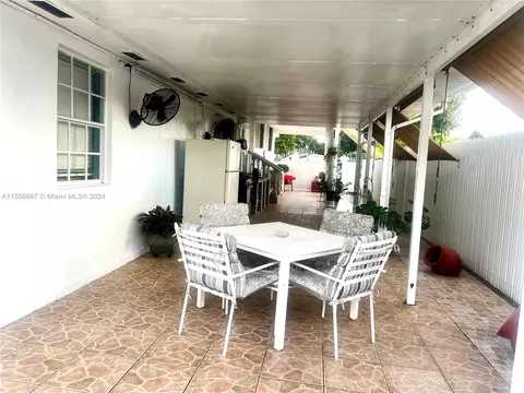 Undisclosed, Hialeah, FL 33013 photo 25