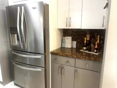 Undisclosed, Hialeah, FL 33013 photo 7