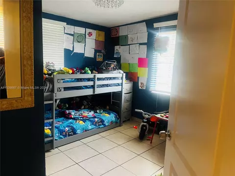 Undisclosed, Hialeah, FL 33013 photo 33
