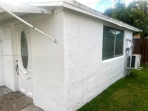 Undisclosed, Hialeah, FL 33013 photo 29