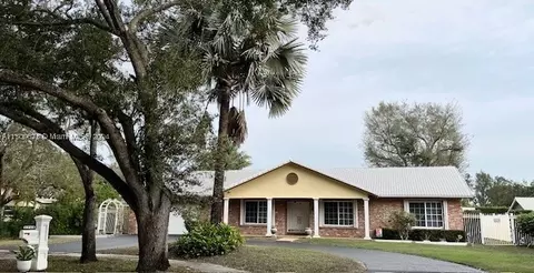 1960 SW 52nd Ter, Plantation, FL 33317