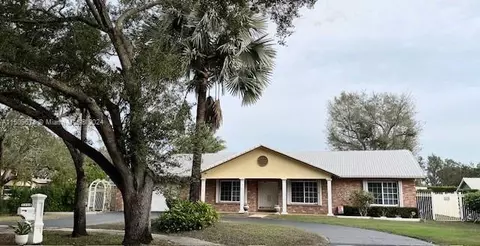 1960 SW 52nd Ter, Plantation, FL 33317