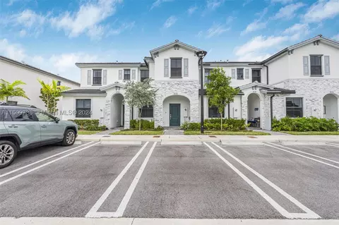 18180 SW 148th Rd #18180, Miami, FL 33187
