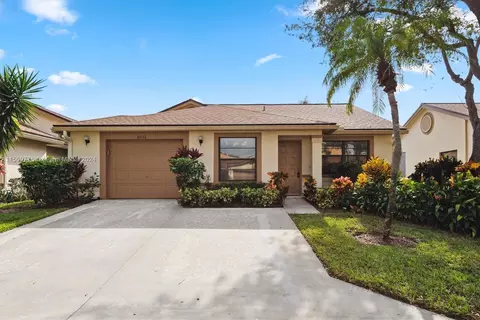 8056 Hiddenview Ter, Boca Raton, FL 33496