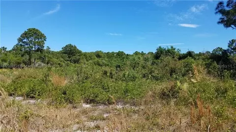 Dickens St, Fort Pierce, FL 34946