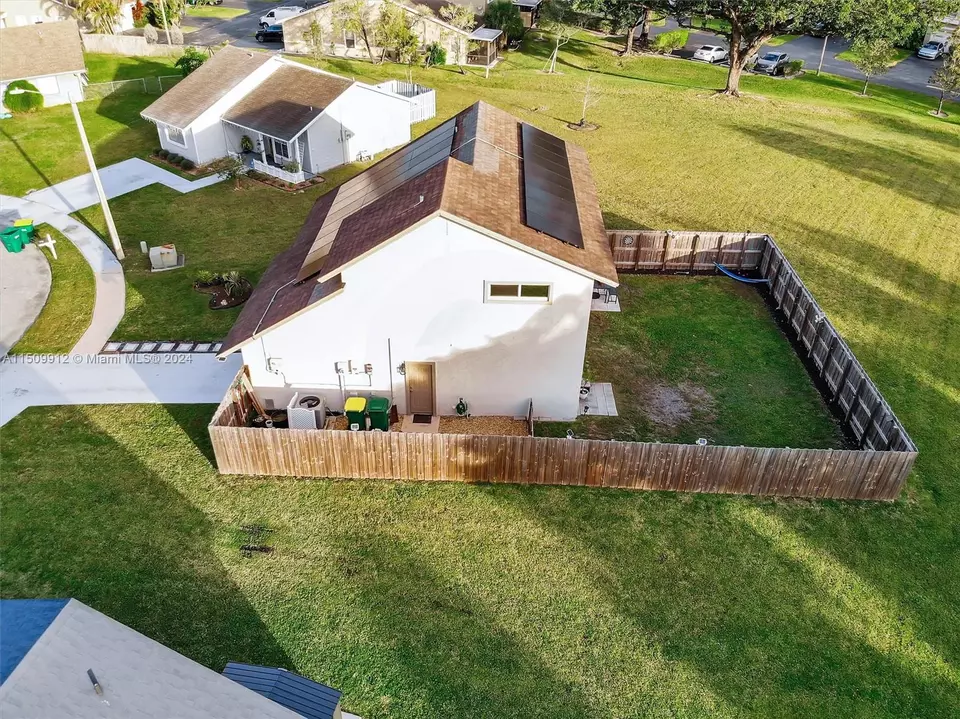  5720 NW 55th Ln, Tamarac, FL 33319 photo 49