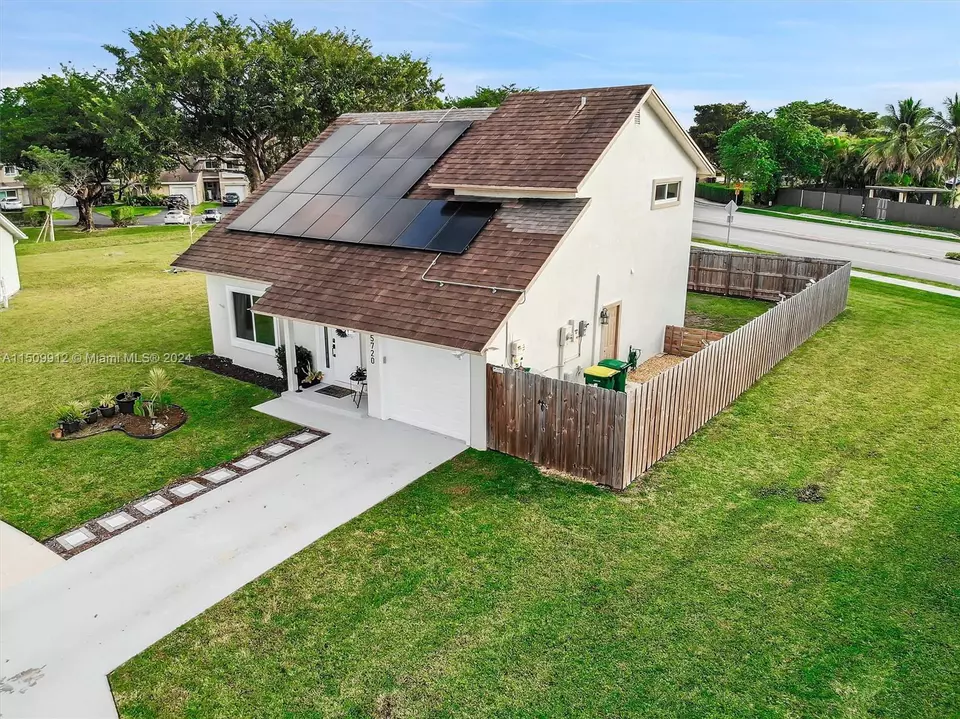  5720 NW 55th Ln, Tamarac, FL 33319 photo 39