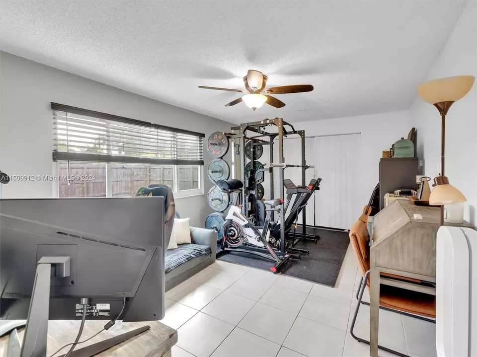  5720 NW 55th Ln, Tamarac, FL 33319 photo 16