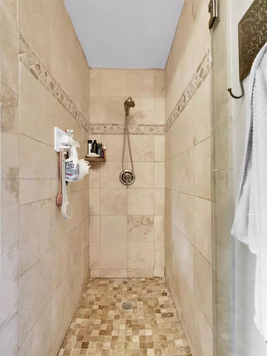  5720 NW 55th Ln, Tamarac, FL 33319 photo 27
