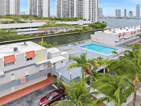 3745 NE 171st St #54, North Miami Beach, FL 33160