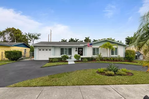 12511 SW 104th Ter, Miami, FL 33186