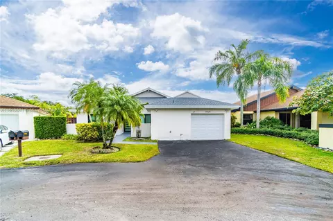 5025 SW 151st Pl, Miami, FL 33185