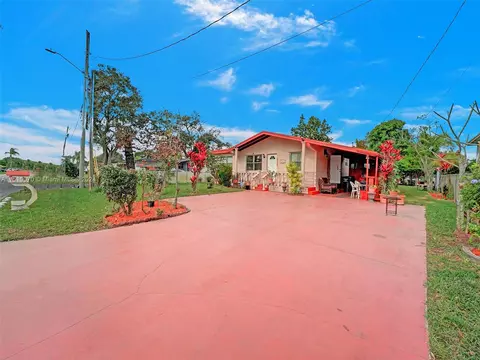 6505 Pines Pkwy, Hollywood, FL 33023