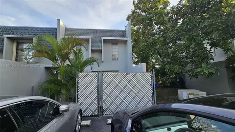 6336 Boulevard Of Champions #5, North Lauderdale, FL 33068