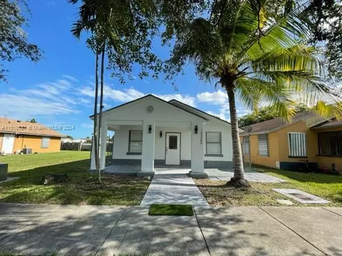12220 SW 203rd St, Miami, FL 33177