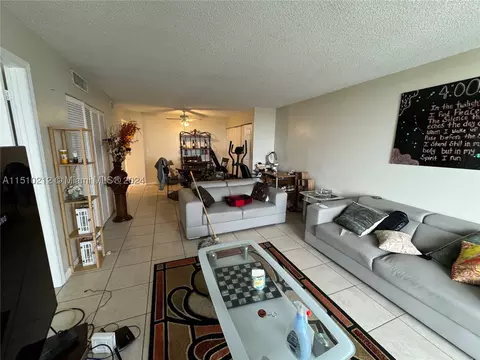 4222 Inverrary Blvd #4801, Lauderhill, FL 33319