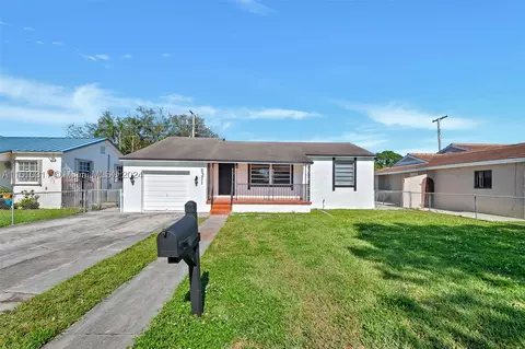 6371 SW 39th St, Miami, FL 33155