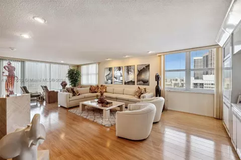 1920 S Ocean Dr #20D, Hallandale Beach, FL 33009