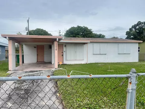1770 NW 35th Way, Lauderhill, FL 33311