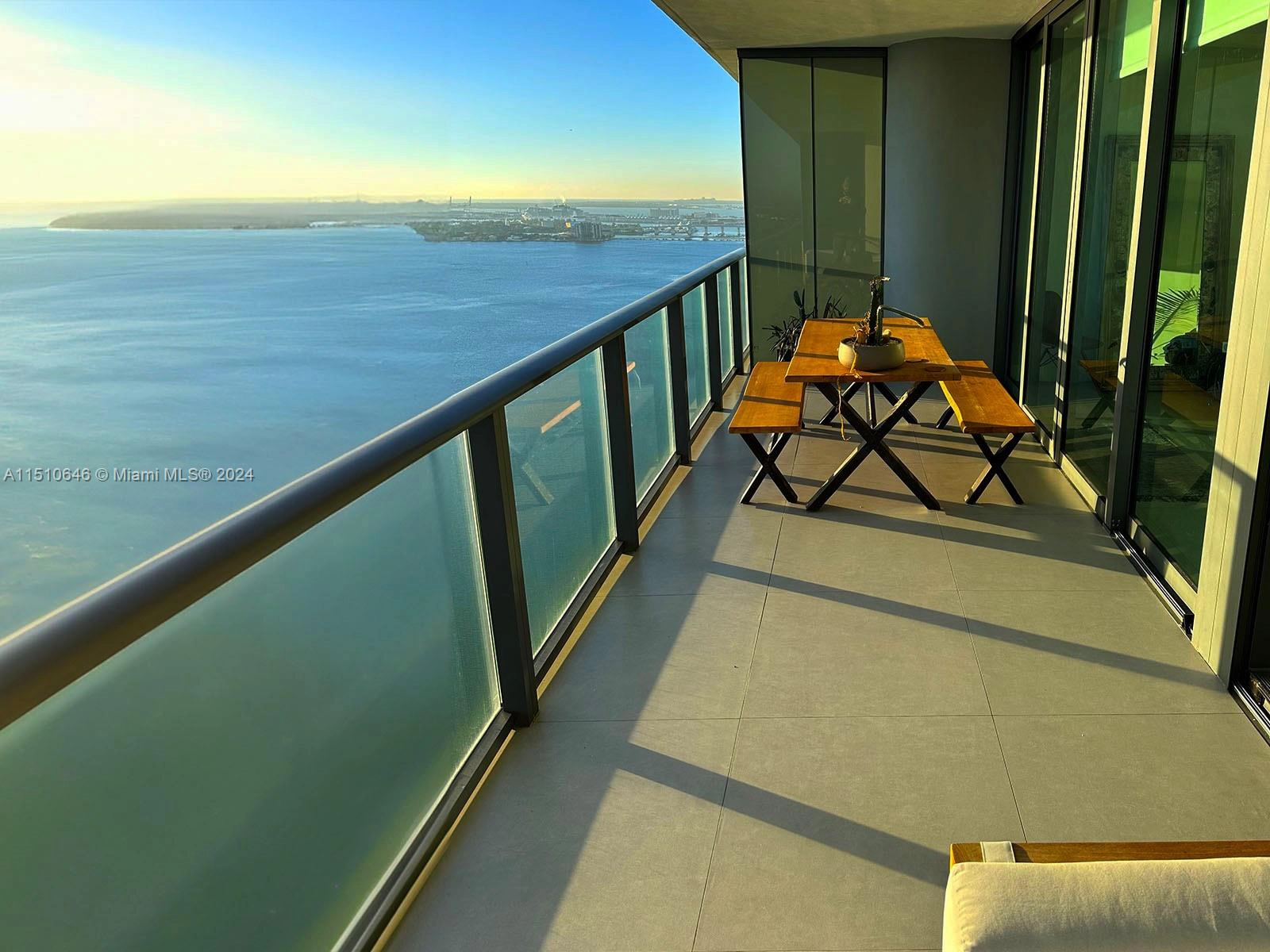 3131 NE 7th Ave Unit 3402  