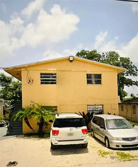 711 SW 1st Ave, Homestead, FL 33030