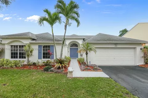 10161 SW 55th Ln, Cooper City, FL 33328