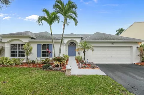 10161 SW 55th Ln, Cooper City, FL 33328