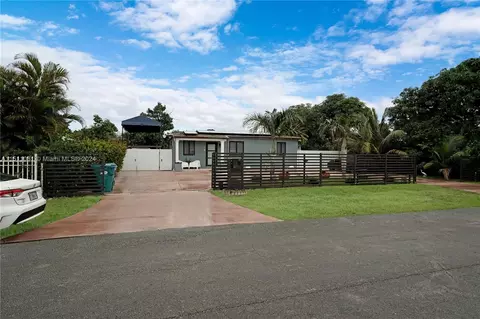 12525 NW 18th Ct, Miami, FL 33167