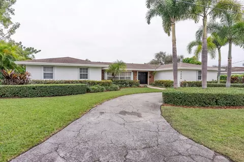 7330 SW 141st Ter, Palmetto Bay, FL 33158