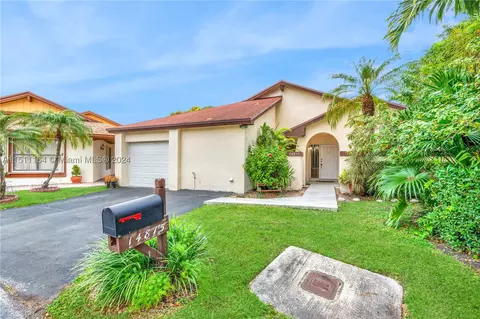 14815 SW 50th Ter, Miami, FL 33185