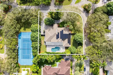6745 SW 139th St, Palmetto Bay, FL 33158
