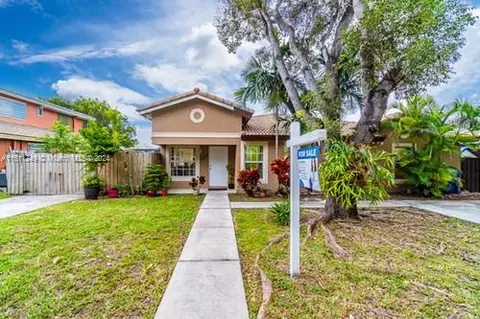 26102 SW 138th Ct Rd, Homestead, FL 33032