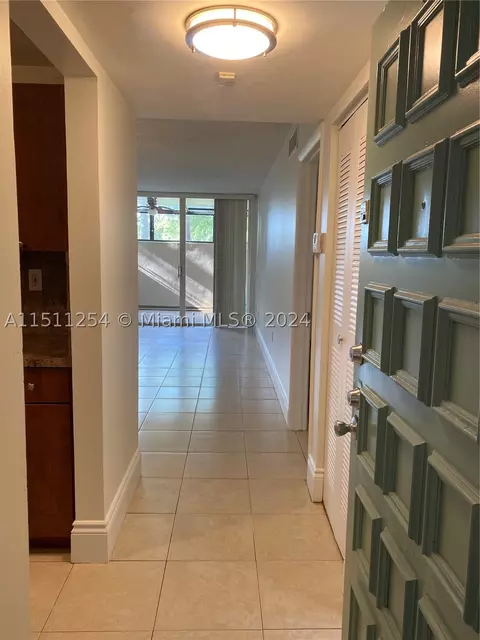 10865 SW 112th Ave #107, Miami, FL 33176