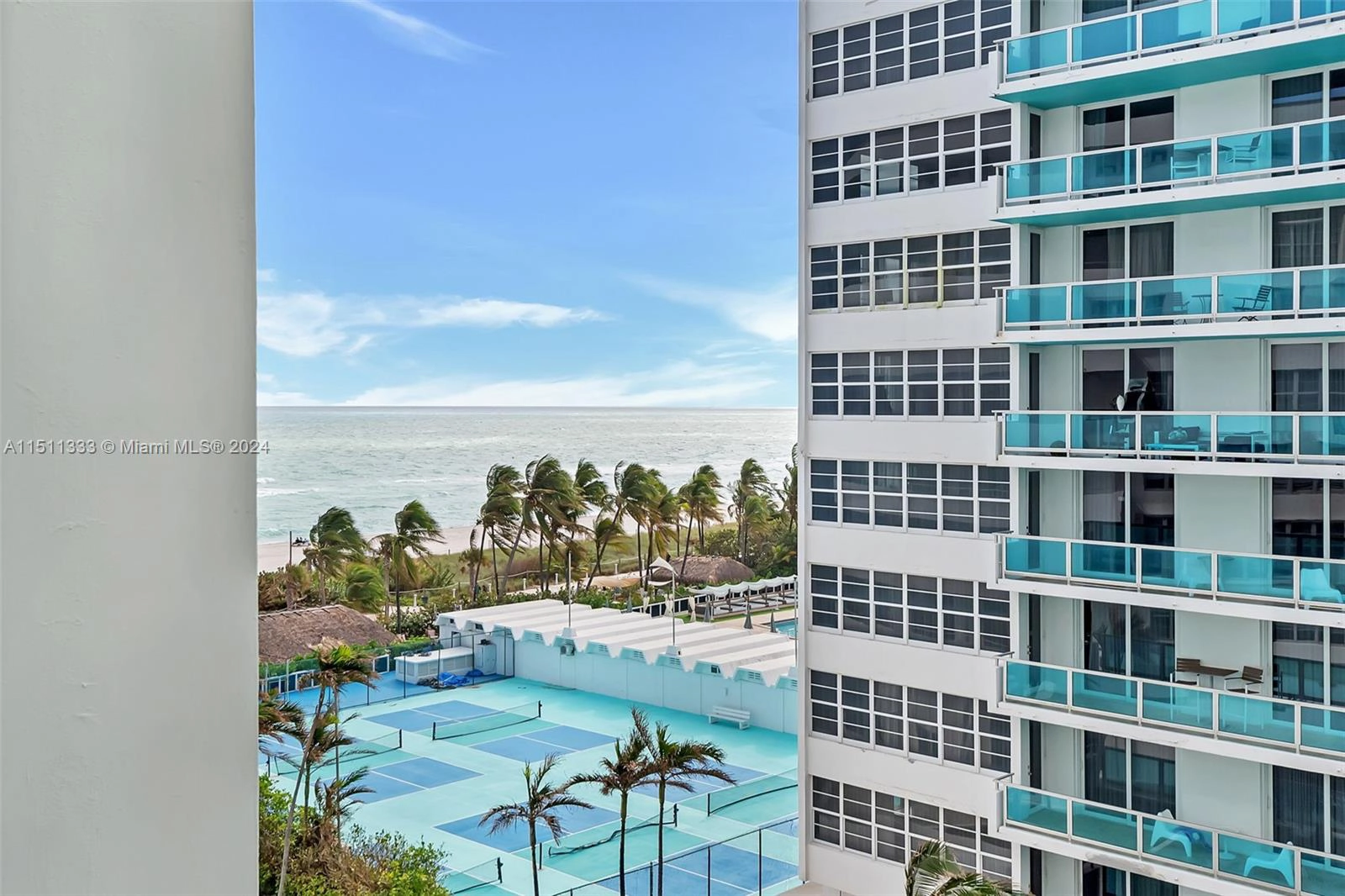 5151 Collins Ave Unit 729