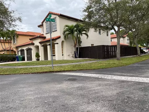 4111 SW 152nd Pl, Miami, FL 33185