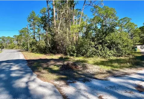 218 Howell Ct, Lake Placid, FL 33852